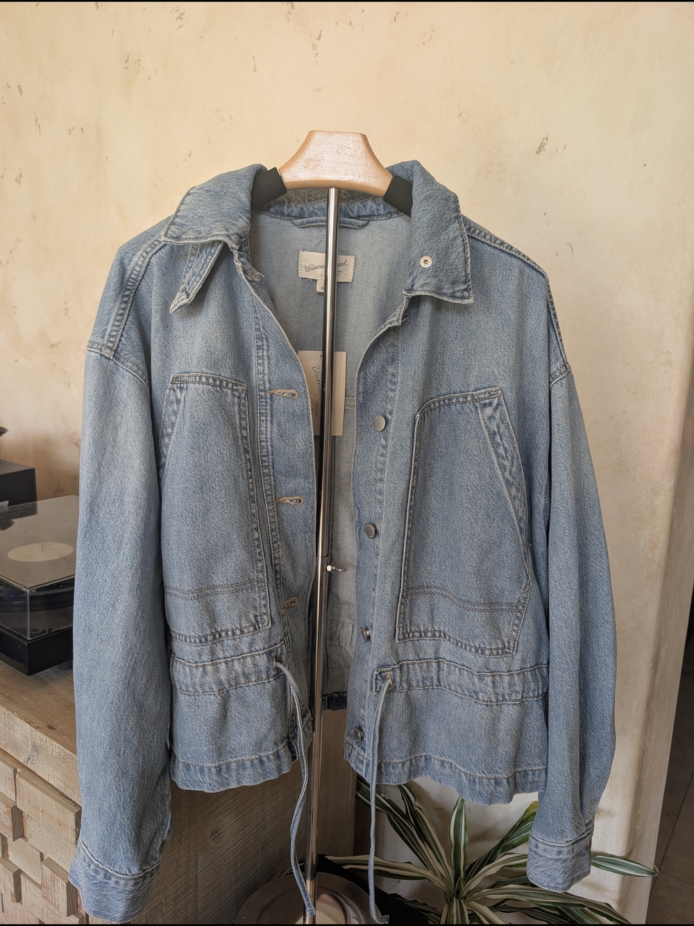 Universal Thread Light Wash Denim Drawstring Cinch Waist Stand Up Collar Jacket - Picture 4 of 6